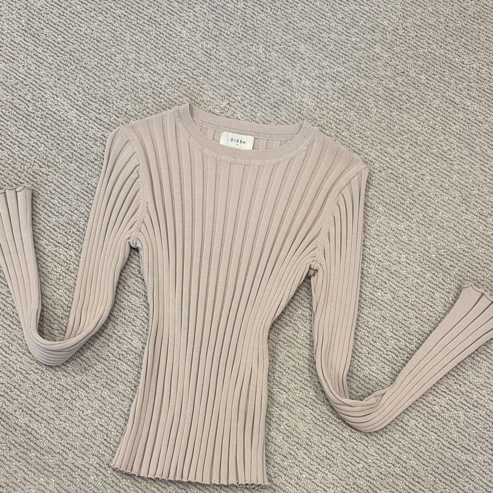 DISSH Cream Ribbed Knit Top